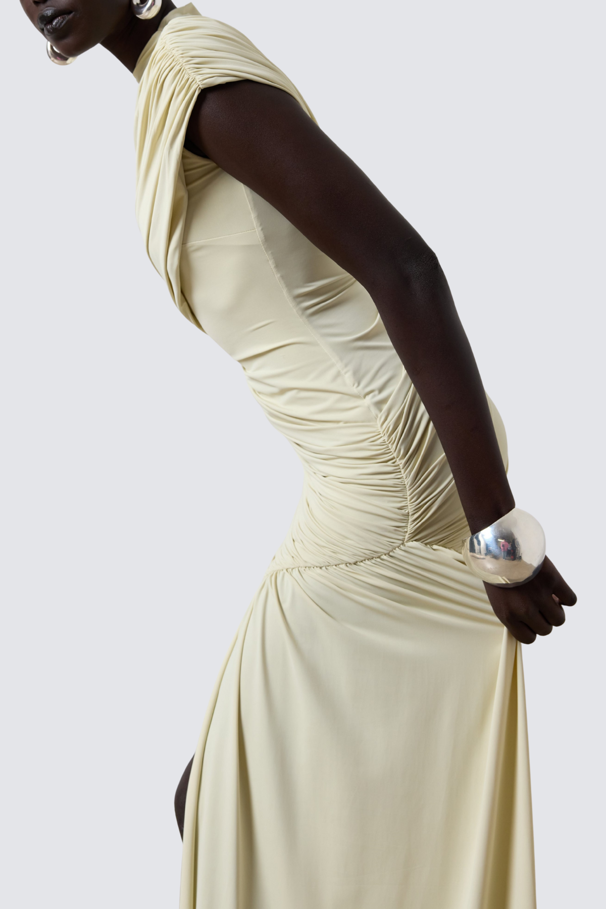 Gracefully Styled Dress for Any Occasion