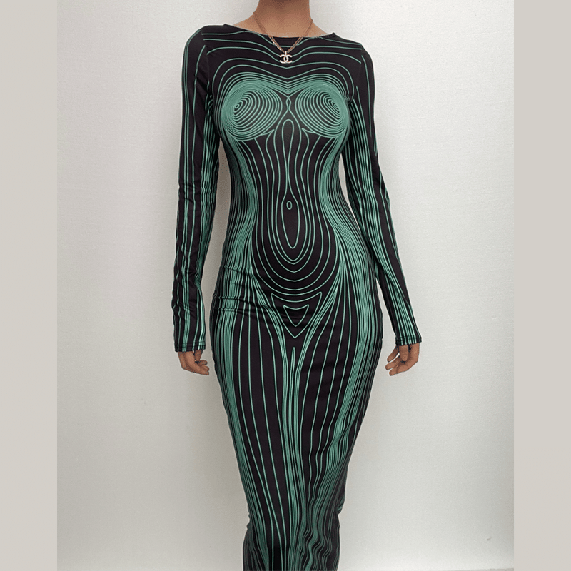 Classic Vintage Dress with a Flattering Fit
