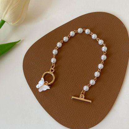 Romantic Gold Bracelet for Special Moments