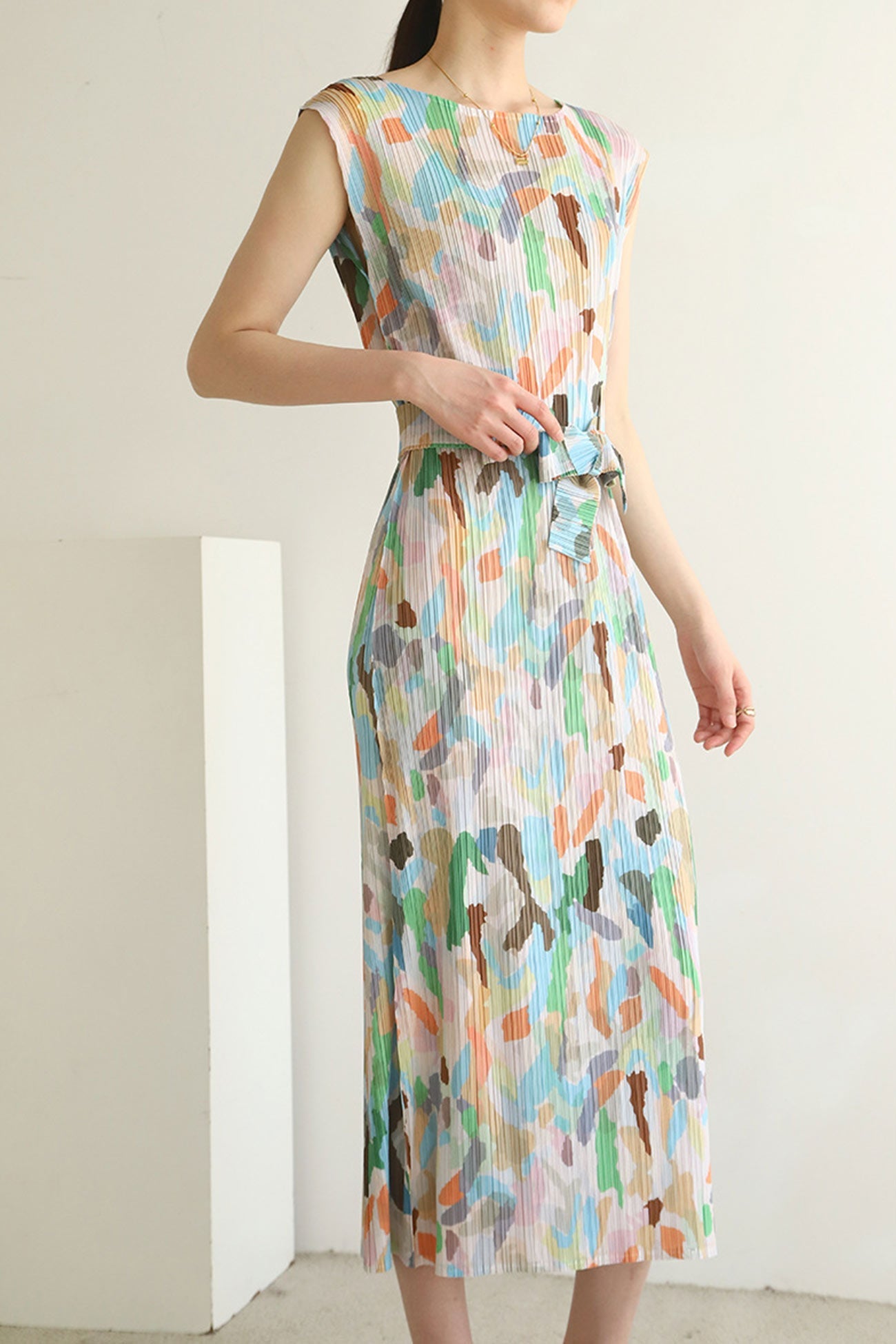 Sophisticated Dress with a Clean Classic Look