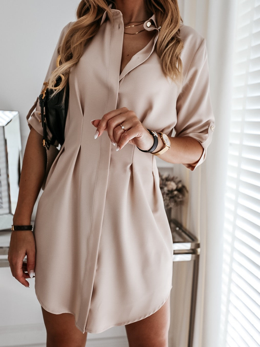 Beautifully Crafted Dress in a Classic Style