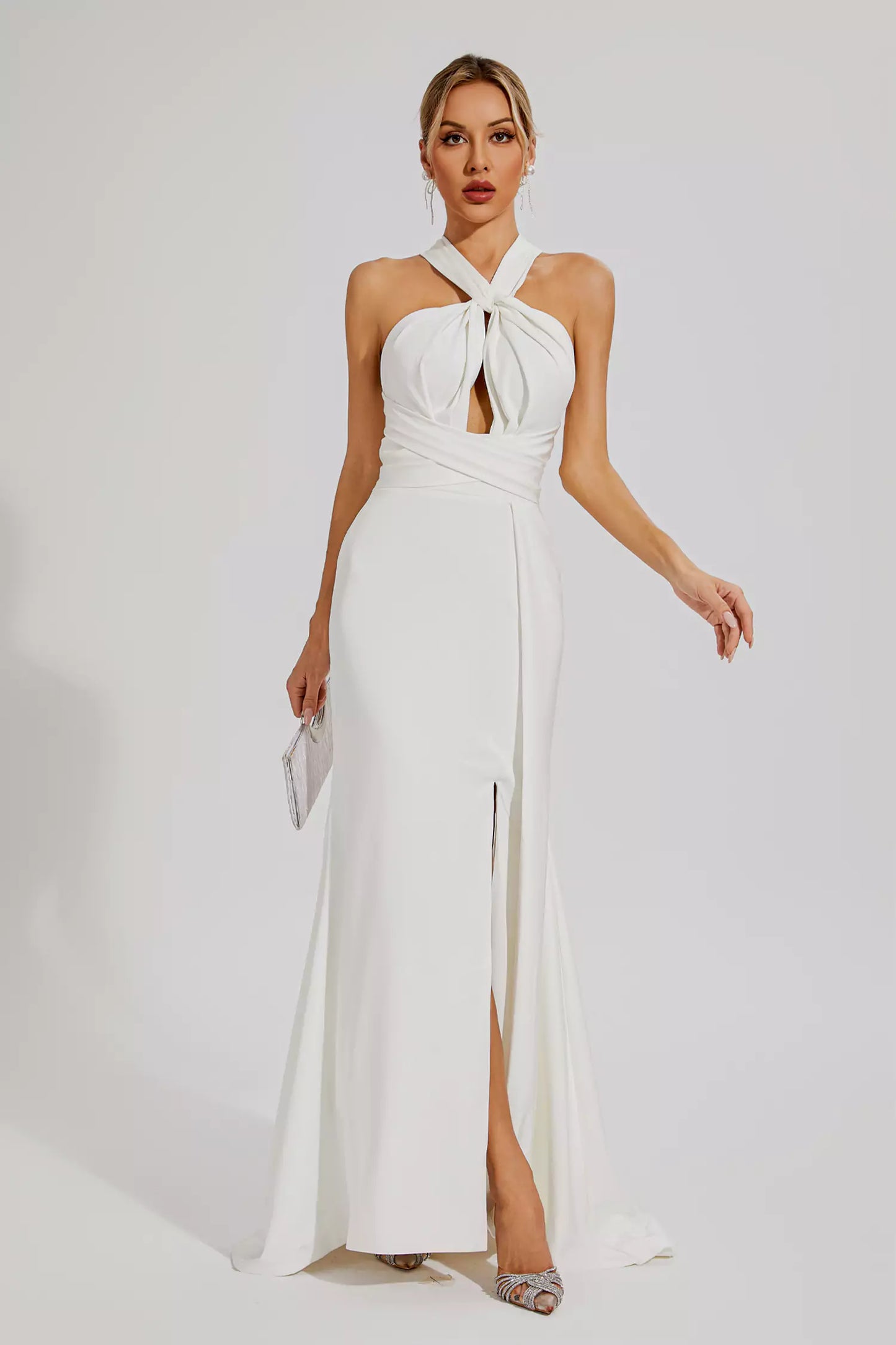 Beautifully Crafted Dress in a Classic Style