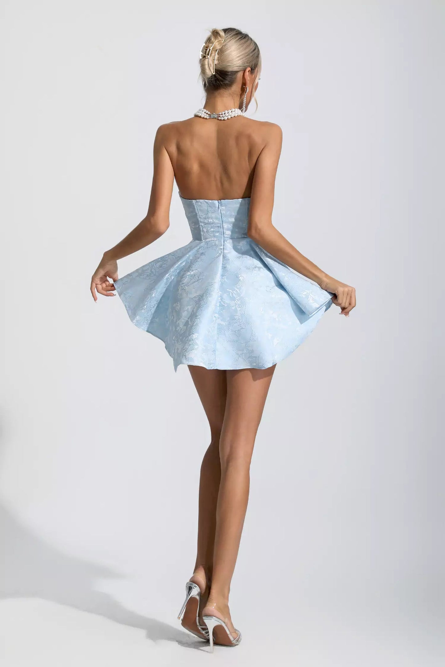 Sophisticated Dress with a Clean Classic Look