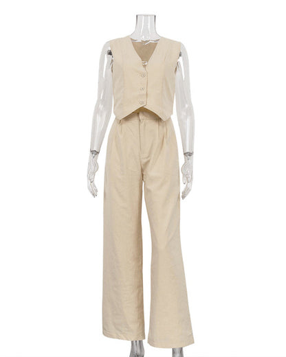 Beautifully Finished Pants in a Timeless Design