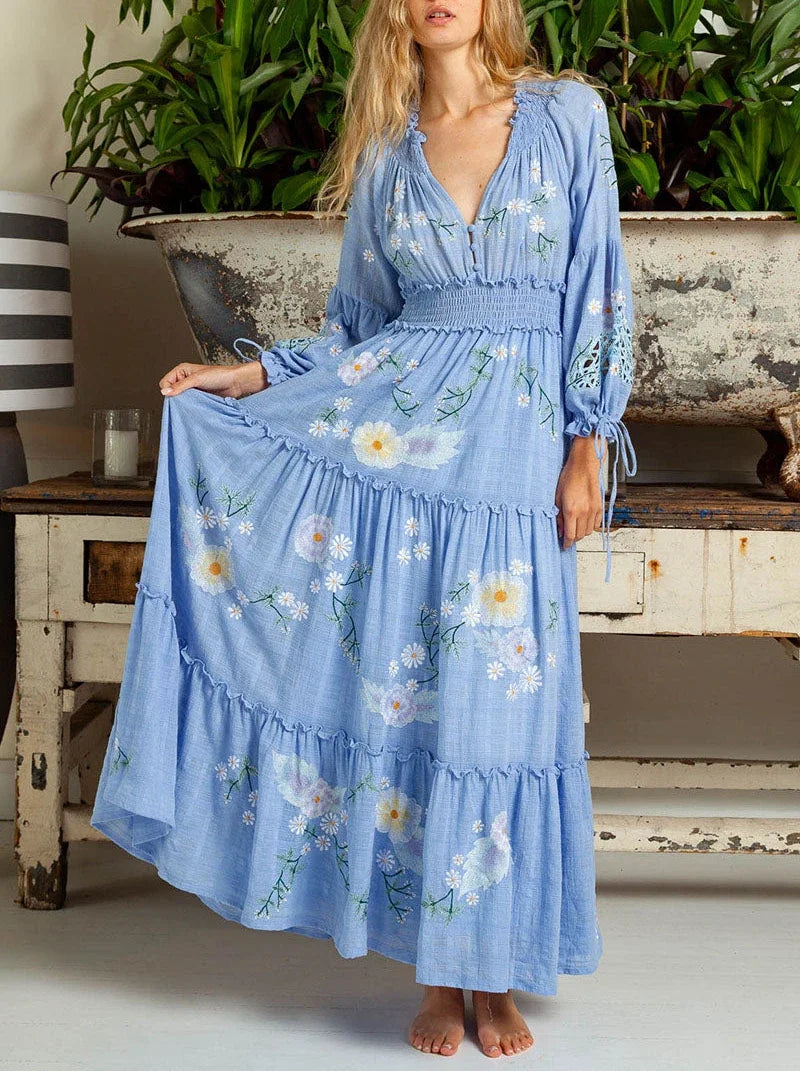 Beautifully Crafted Dress in a Classic Style