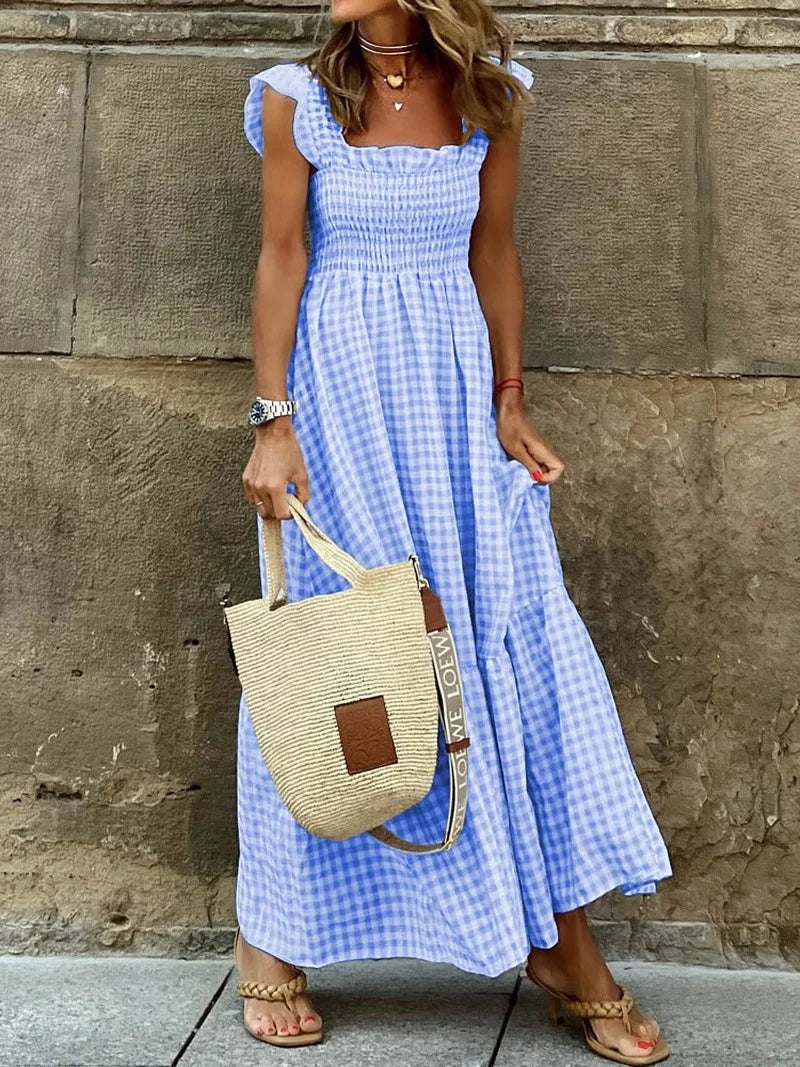 Sophisticated Dress with a Clean Classic Look