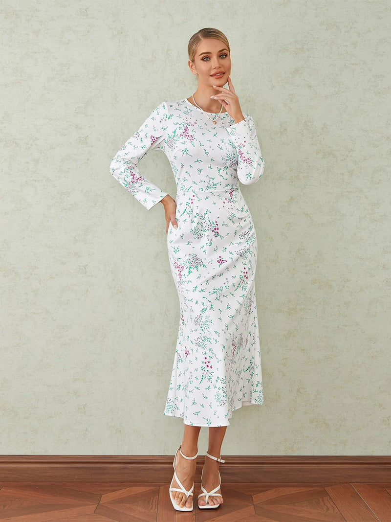 Gracefully Styled Dress for Any Occasion