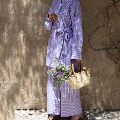 Well Tailored Pants with a Graceful Silhouette