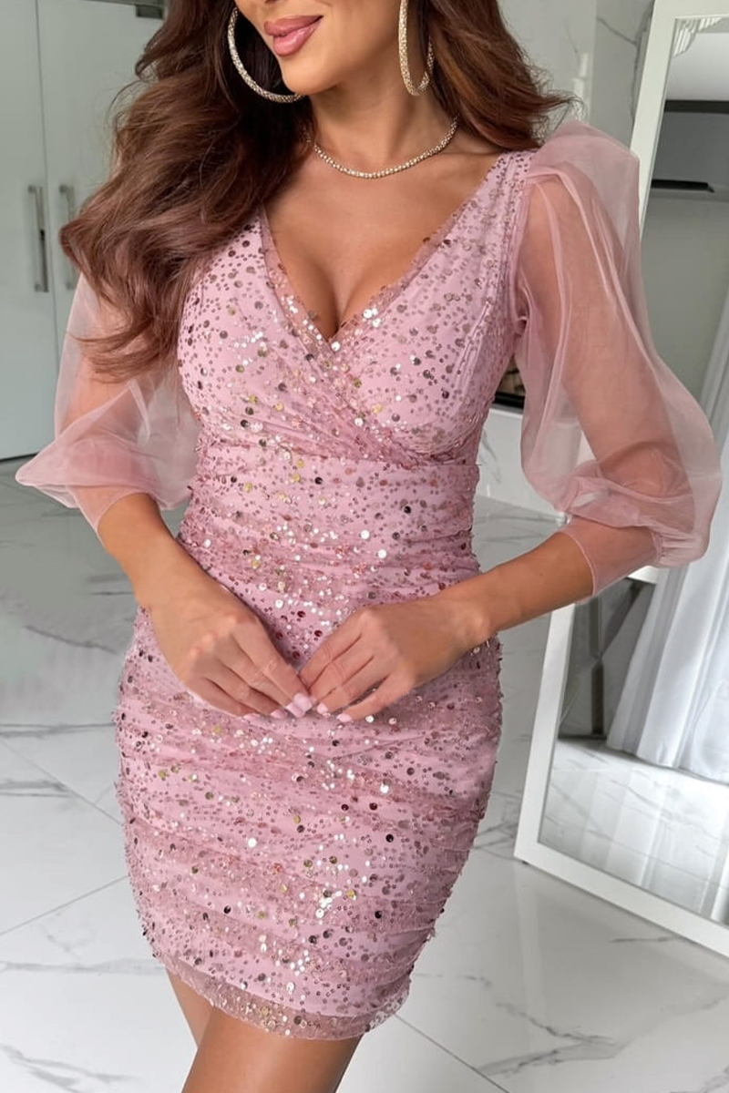 Sophisticated Dress with a Clean Classic Look
