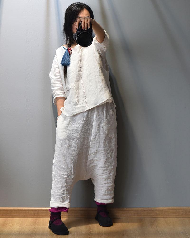Well Tailored Pants with a Graceful Silhouette