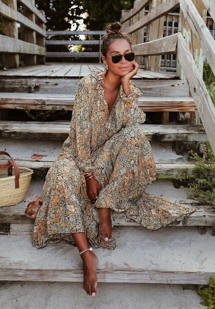Classic Vintage & Enduringly Stylish Dress