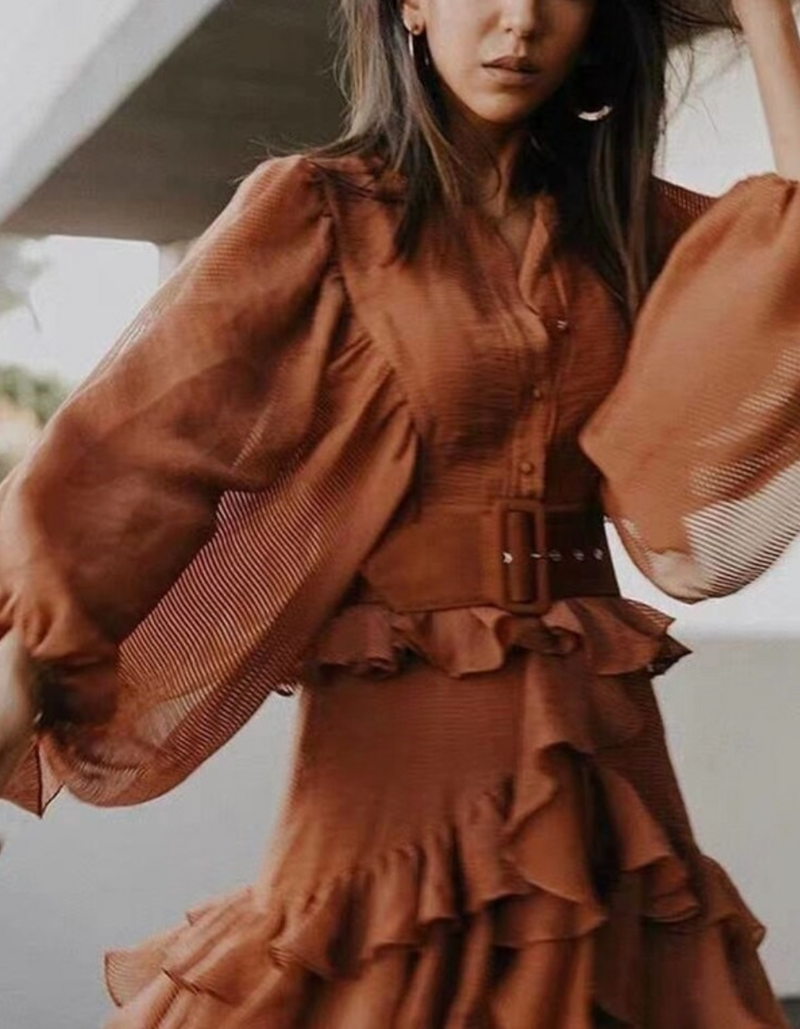 Beautifully Crafted Dress in a Classic Style