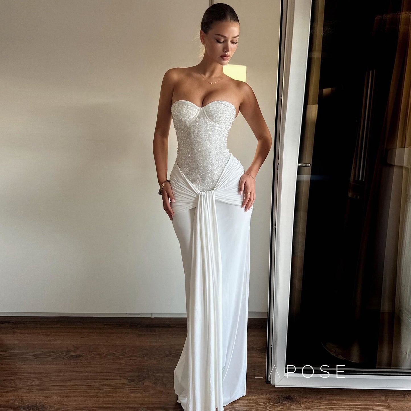Beautifully Crafted Dress in a Classic Style
