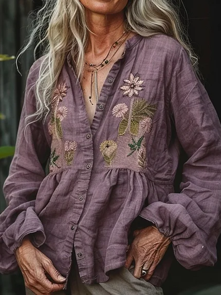 Classic Vintage Shirt with a Flattering Fit