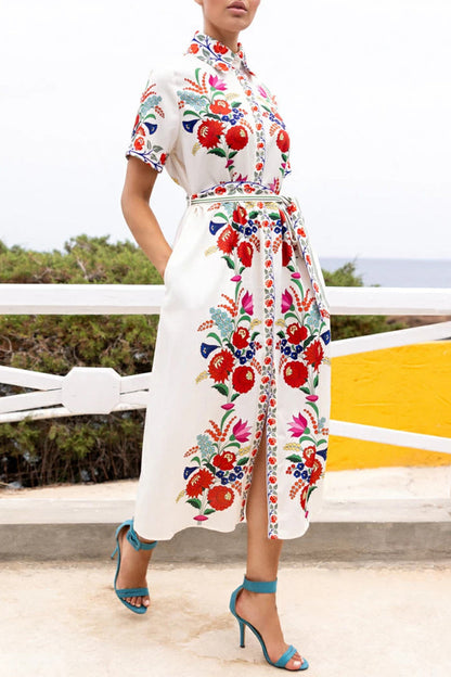 Sophisticated Dress with a Clean Classic Look