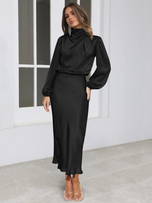 Well Tailored Dress with a Graceful Silhouette