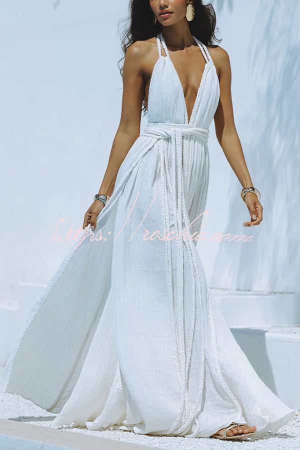Beautifully Crafted Dress in a Classic Style