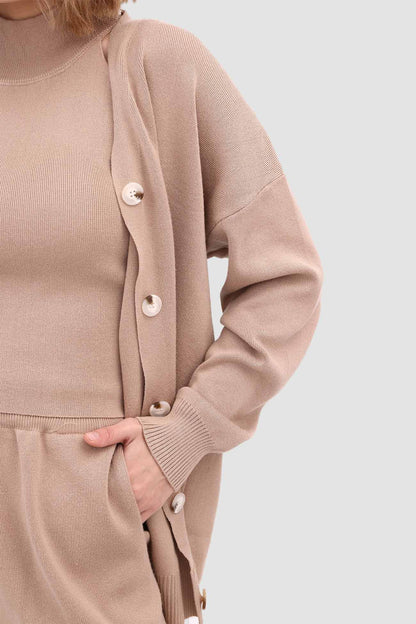 Beautifully Finished Pants in a Timeless Design