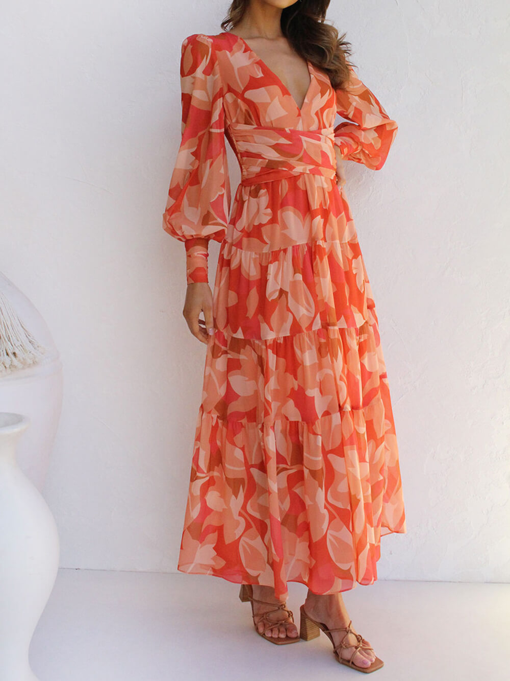 Gracefully Styled Dress for Any Occasion