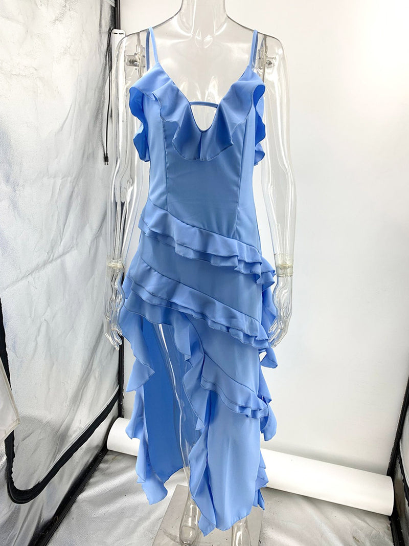 Beautifully Finished Dress in a Timeless Design