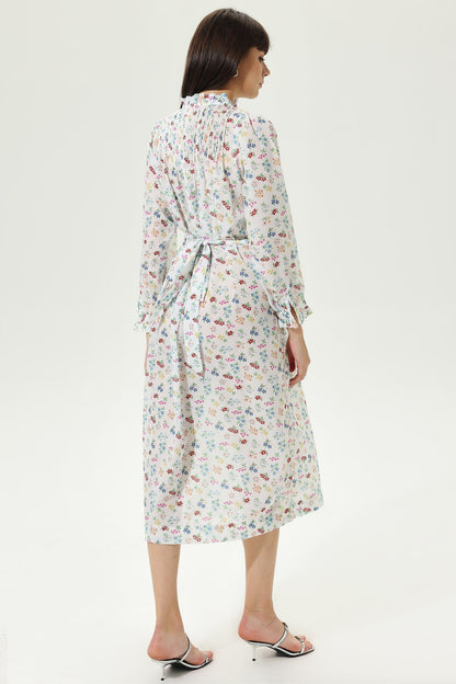 A Vintage Style Dress with Delicate Timeless Details