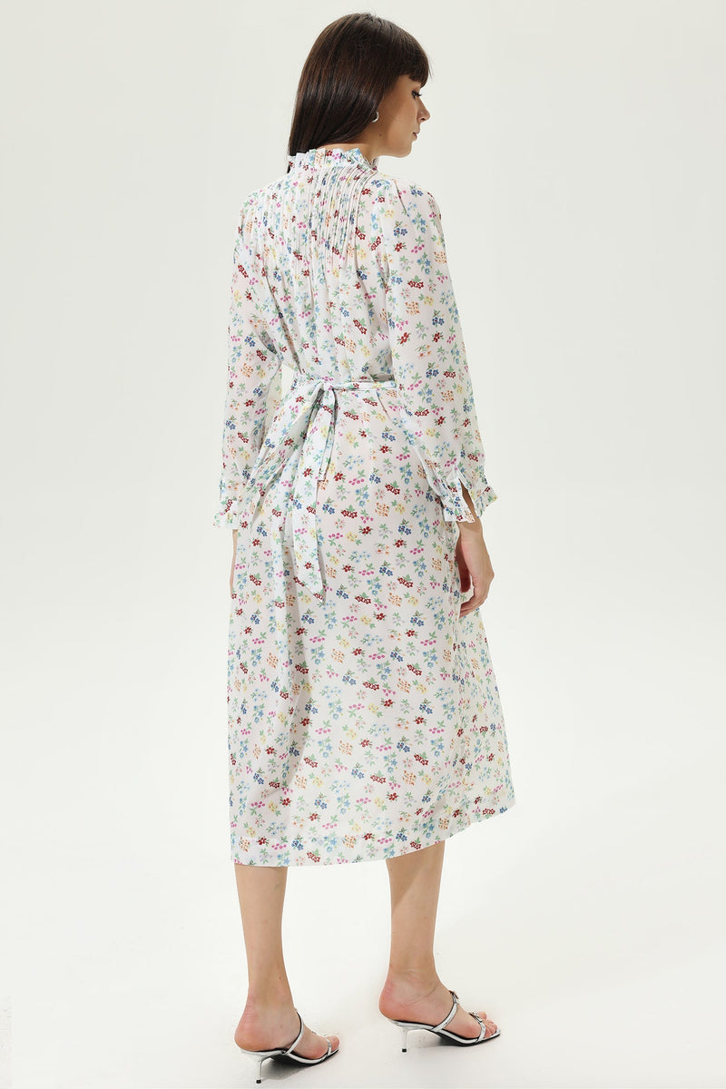 A Vintage Style Dress with Delicate Timeless Details