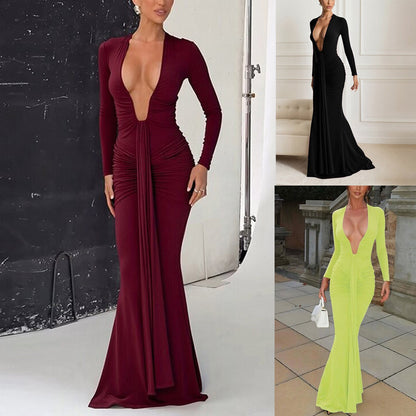 Gracefully Styled Dress for Any Occasion