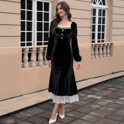 Sophisticated Dress with a Clean Classic Look