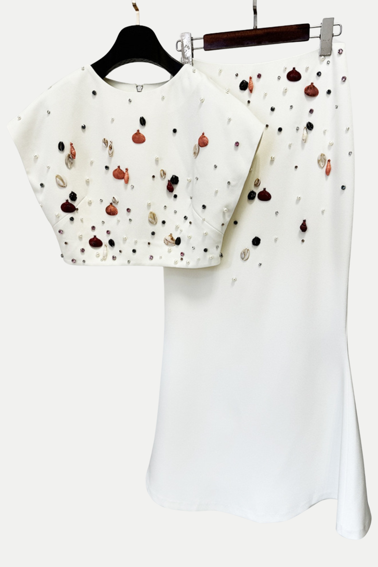 Beautifully Finished Garment in a Timeless Design