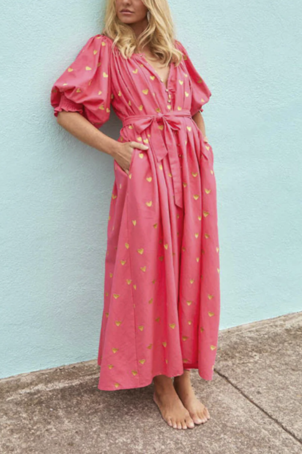 Well Tailored Cardigan with a Graceful Silhouette