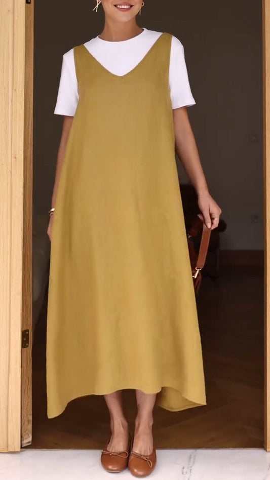 A Vintage Style Dress with Delicate Timeless Details