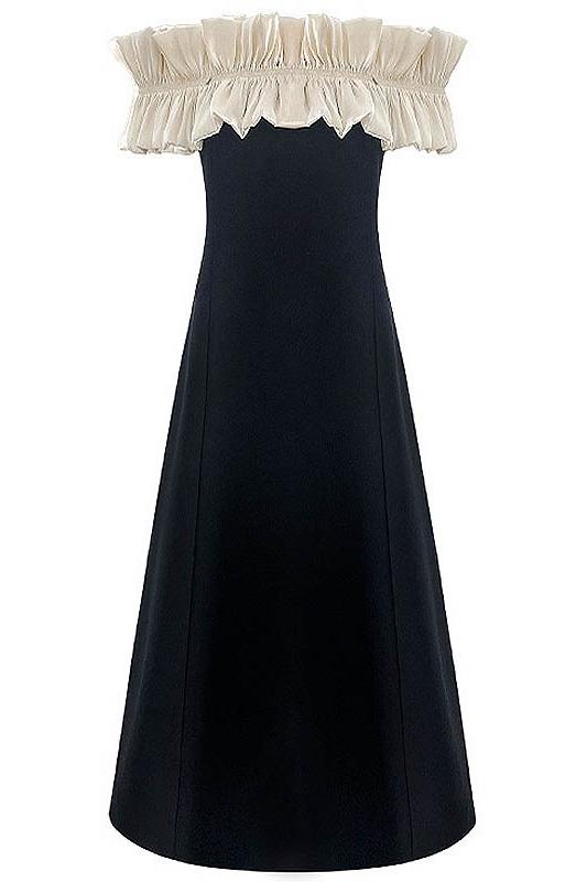 Well Tailored Dress with a Graceful Silhouette