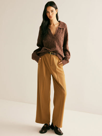 Effortlessly Elegant Pants with a Timeless Design