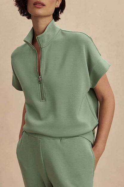 Effortlessly Elegant Shirt with a Timeless Design