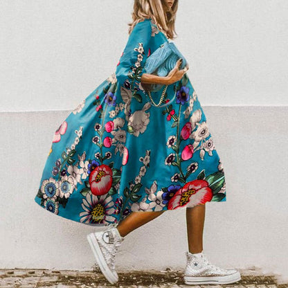 Classic Vintage Dress with a Flattering Fit