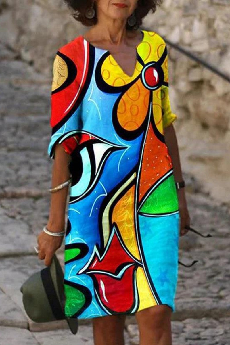 Beautifully Finished Dress in a Timeless Design