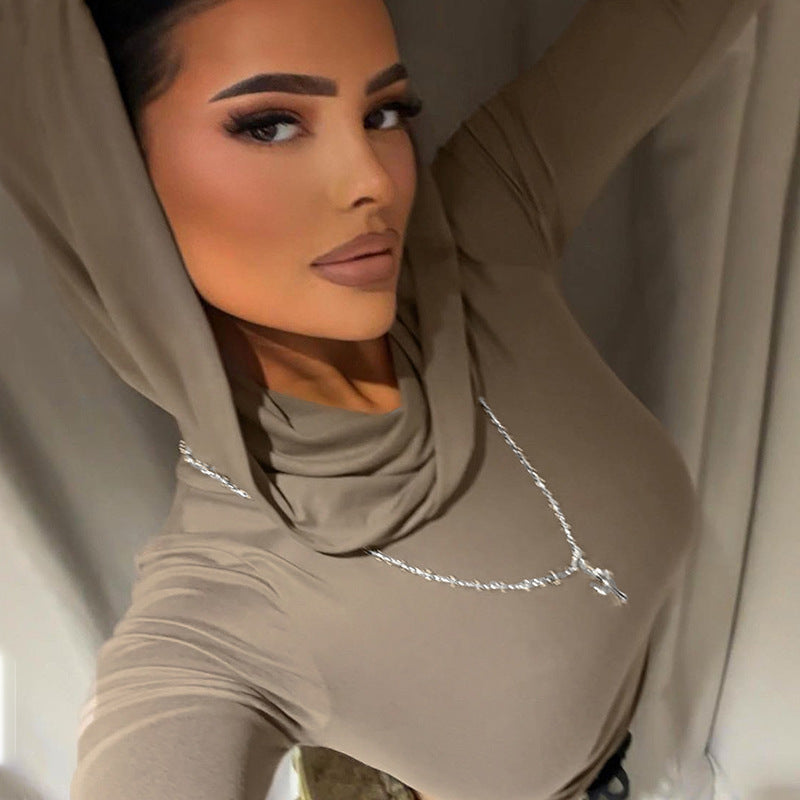 Well Tailored Top with a Graceful Silhouette