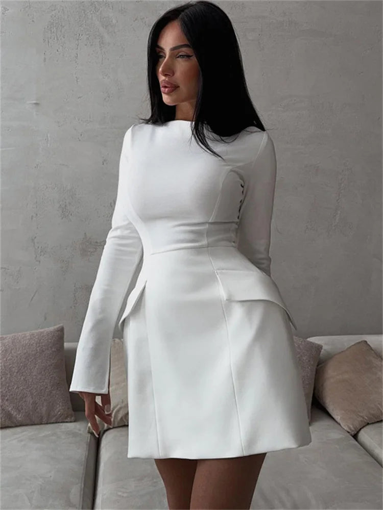 Beautifully Crafted Dress in a Classic Style