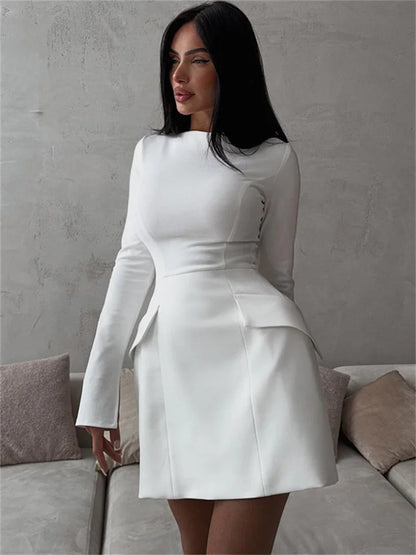 Beautifully Crafted Dress in a Classic Style