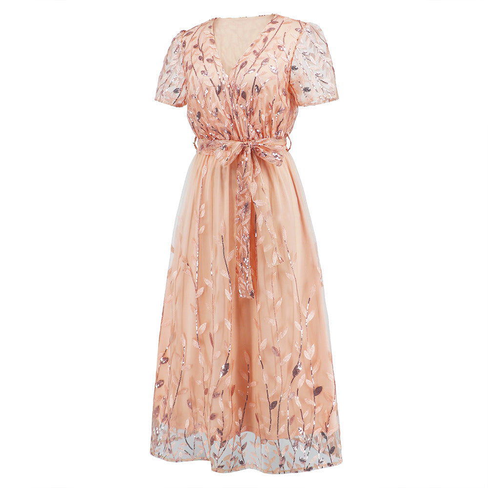Classic Vintage Dress with a Flattering Fit
