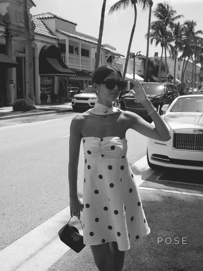 A Vintage Style Dress with Delicate Timeless Details