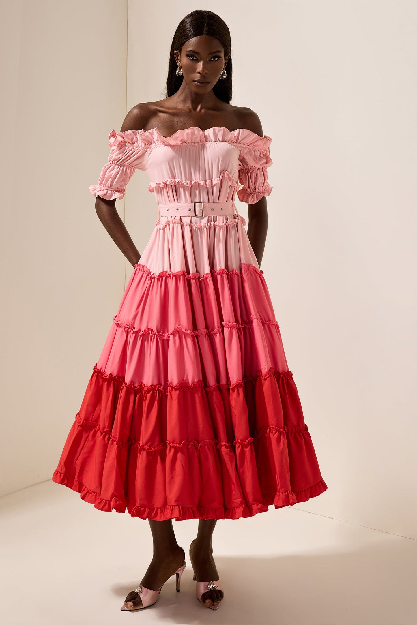 Classic Vintage Dress with a Flattering Fit
