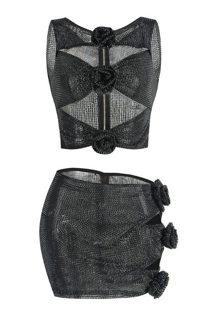 Sophisticated Garment with a Clean Classic Look