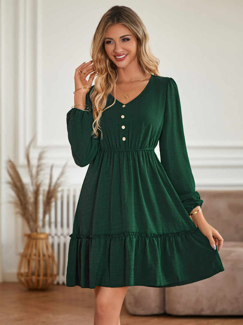 Well Tailored Dress with a Graceful Silhouette