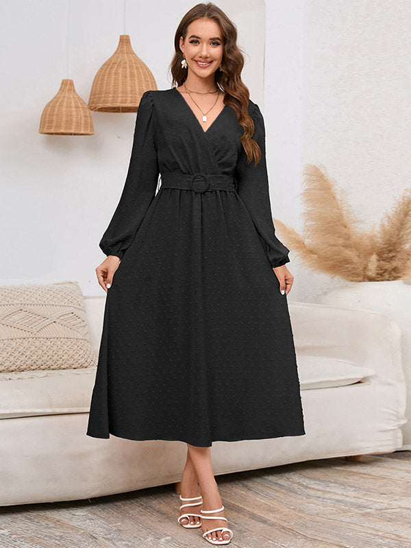 Polished Dress with an Effortless Classic Look