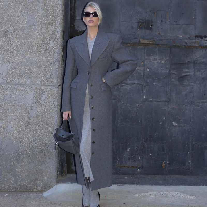 Classic Vintage Coat with a Flattering Fit