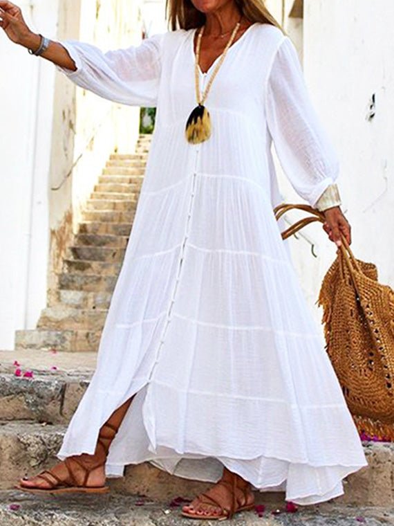 Effortlessly Elegant Dress with a Timeless Design