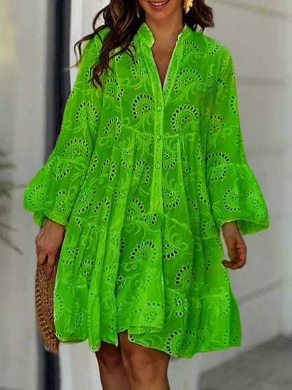 Well Tailored Dress with a Graceful Silhouette