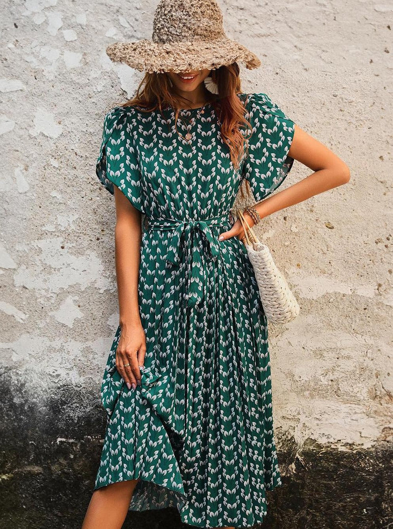 Sophisticated Dress with a Clean Classic Look