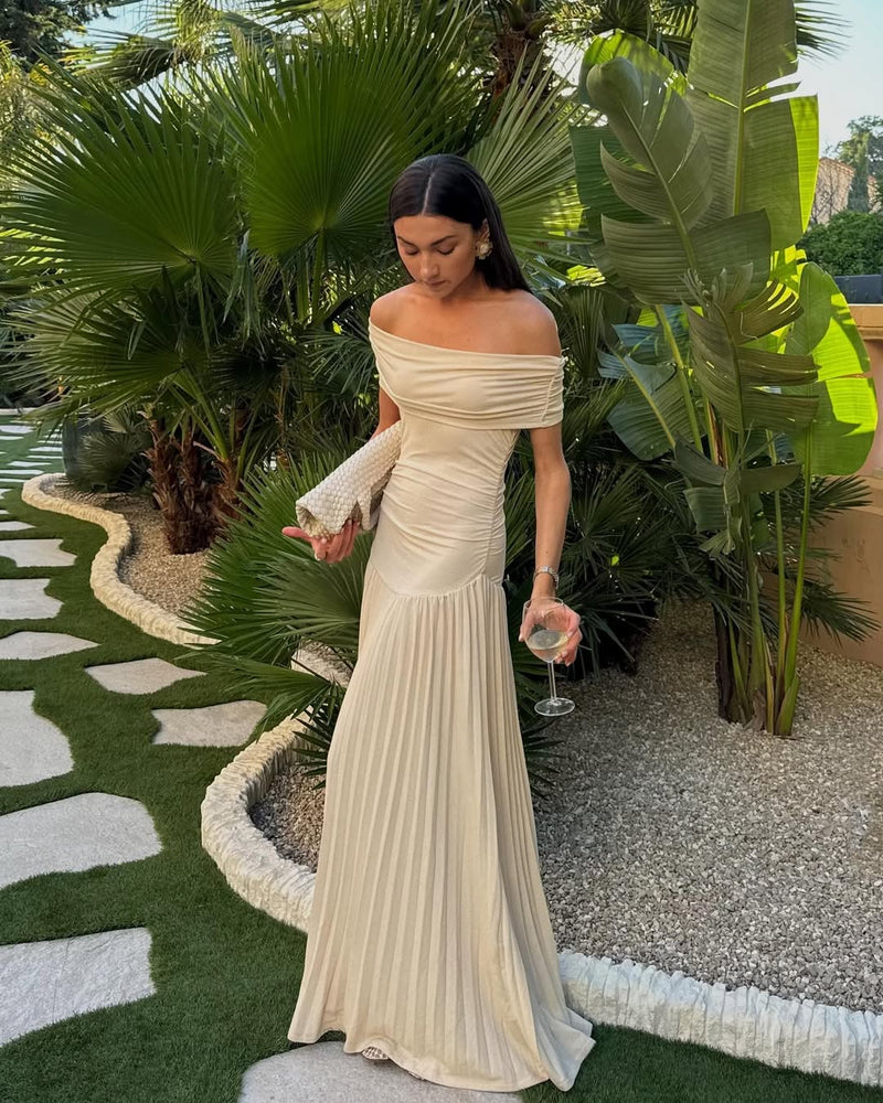 A Vintage Style Dress with Delicate Timeless Details
